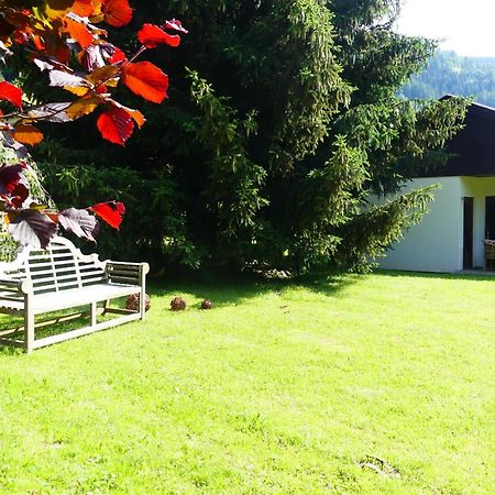 Ferienwohnungen Familie Wetzlinger Bad Kleinkirchheim Bilik gambar