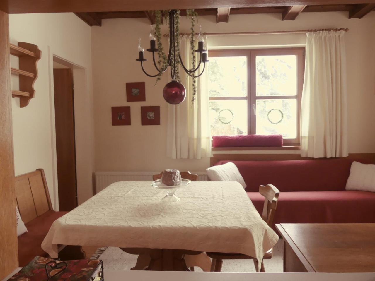 Ferienwohnungen Familie Wetzlinger Bad Kleinkirchheim Luaran gambar